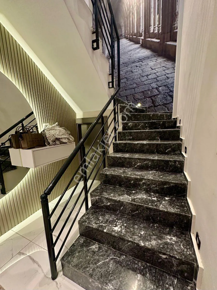 Altınkalede Havuzlu Yerden Isıtmalı 4+1 Lüks Villa Kiralık — görsel 21