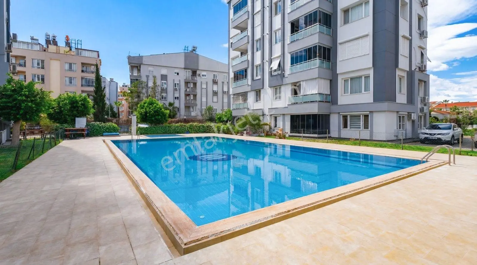 Muratpaşada Güvenlikli Havuzlu Sitede 3+1 Satılık Daire — görsel 6