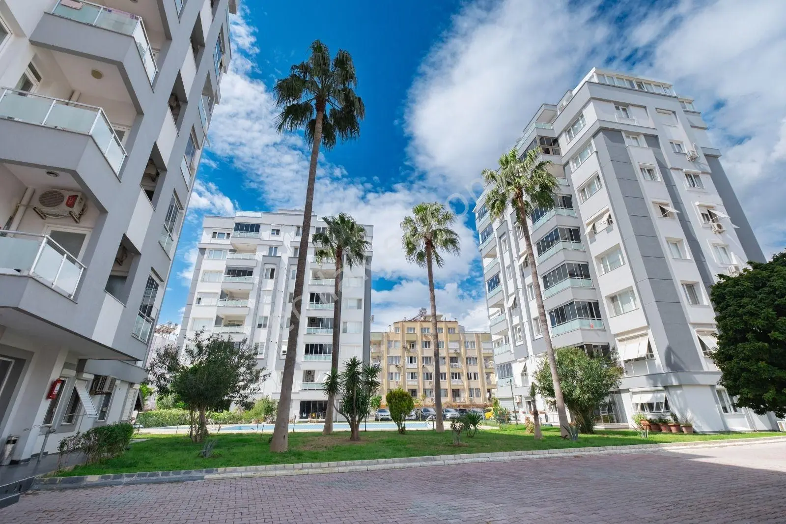 Muratpaşada Güvenlikli Havuzlu Sitede 3+1 Satılık Daire — görsel 13