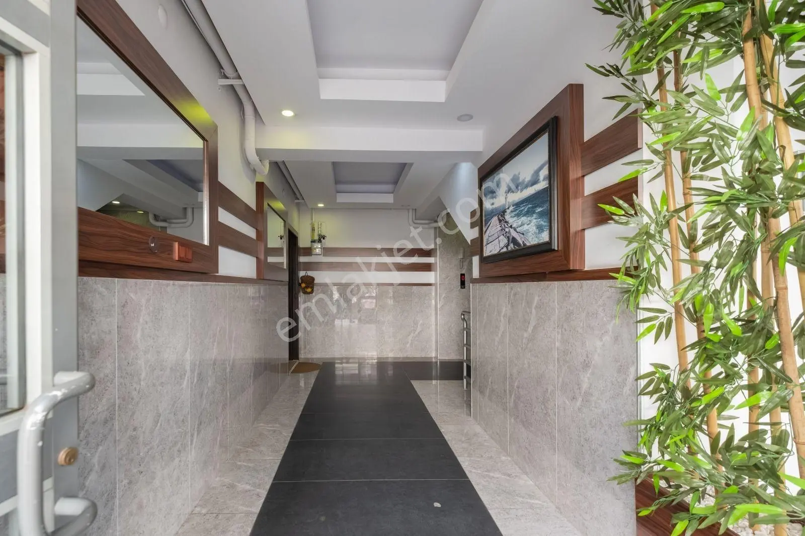 Muratpaşada Güvenlikli Havuzlu Sitede 3+1 Satılık Daire — görsel 32