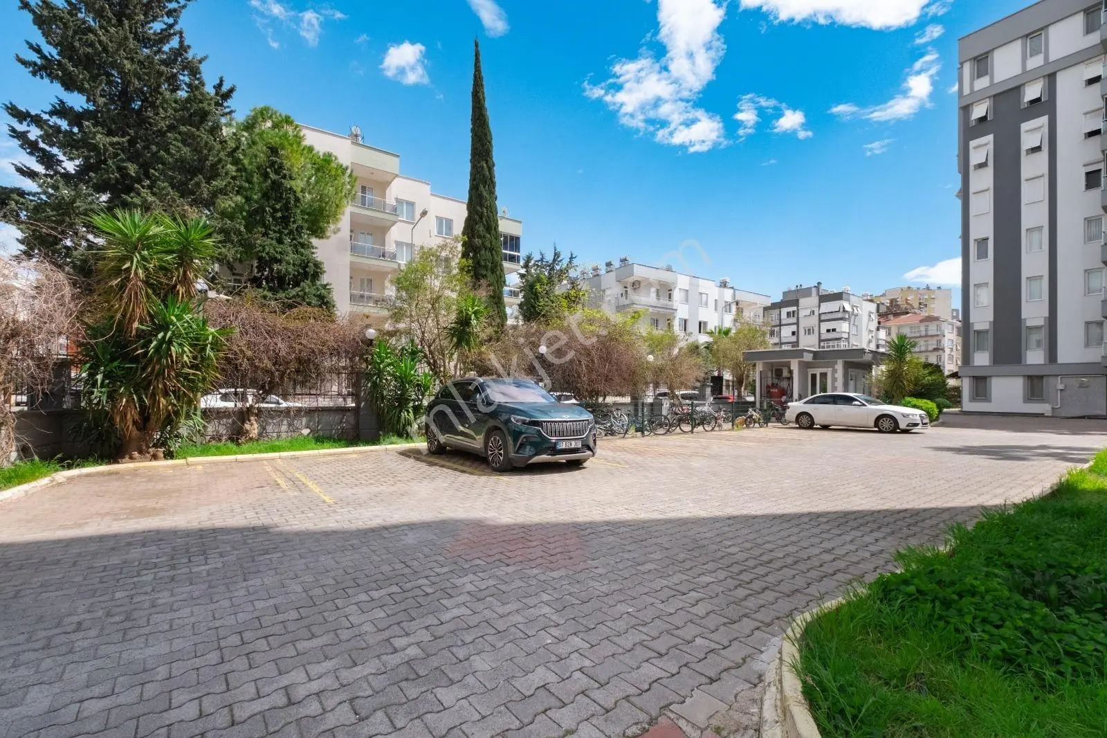 Muratpaşada Güvenlikli Havuzlu Sitede 3+1 Satılık Daire — görsel 33
