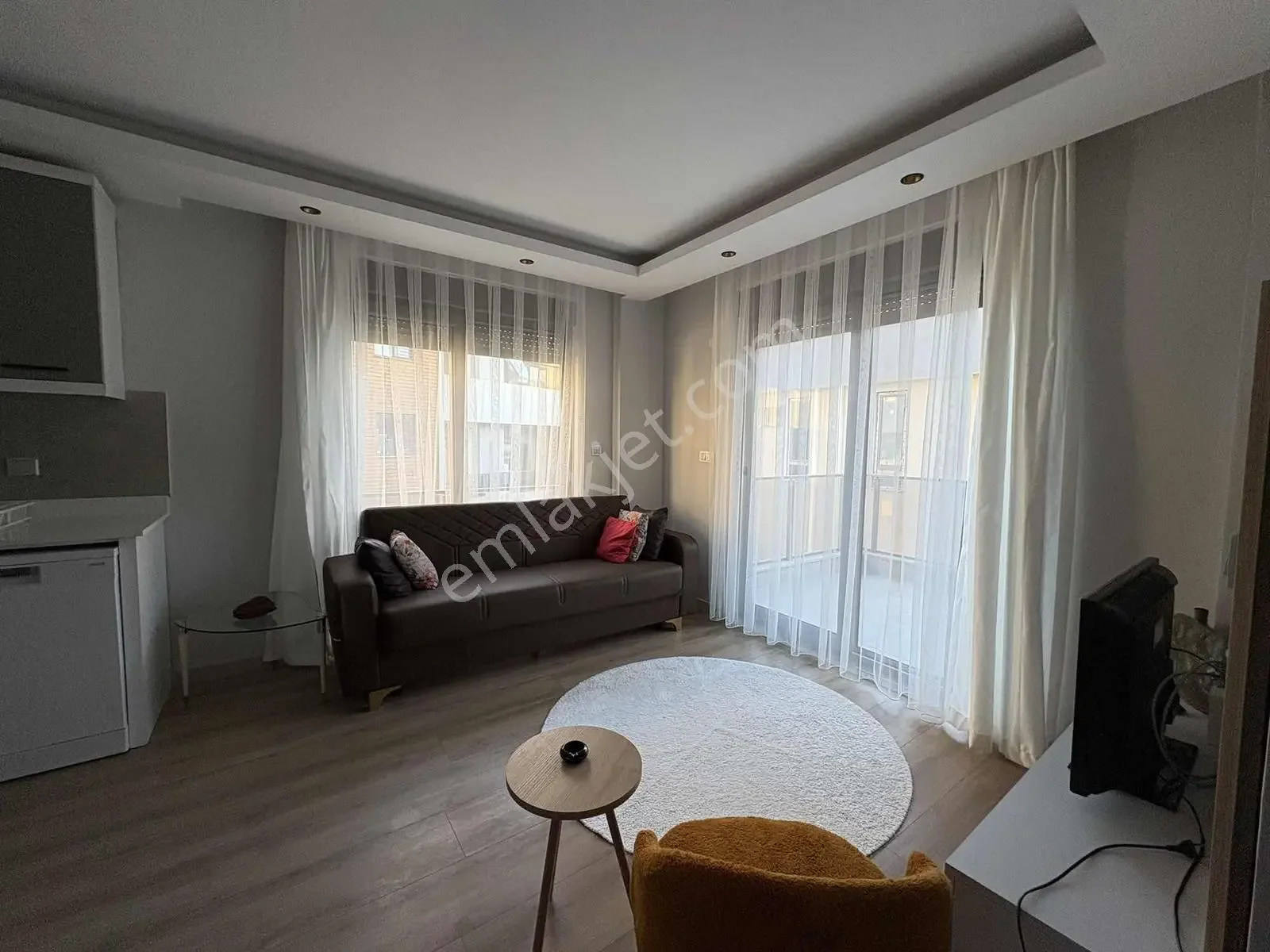 Kardeşkentler Cad Kiralık İskanlı Full Eşyalı 1+1 Daire — görsel 8