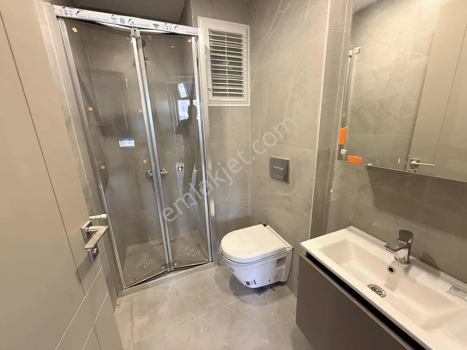 Altıntaş Da Kapalı Otopark/ebebeyn Banyolu Kiralık 2+1 — görsel 3