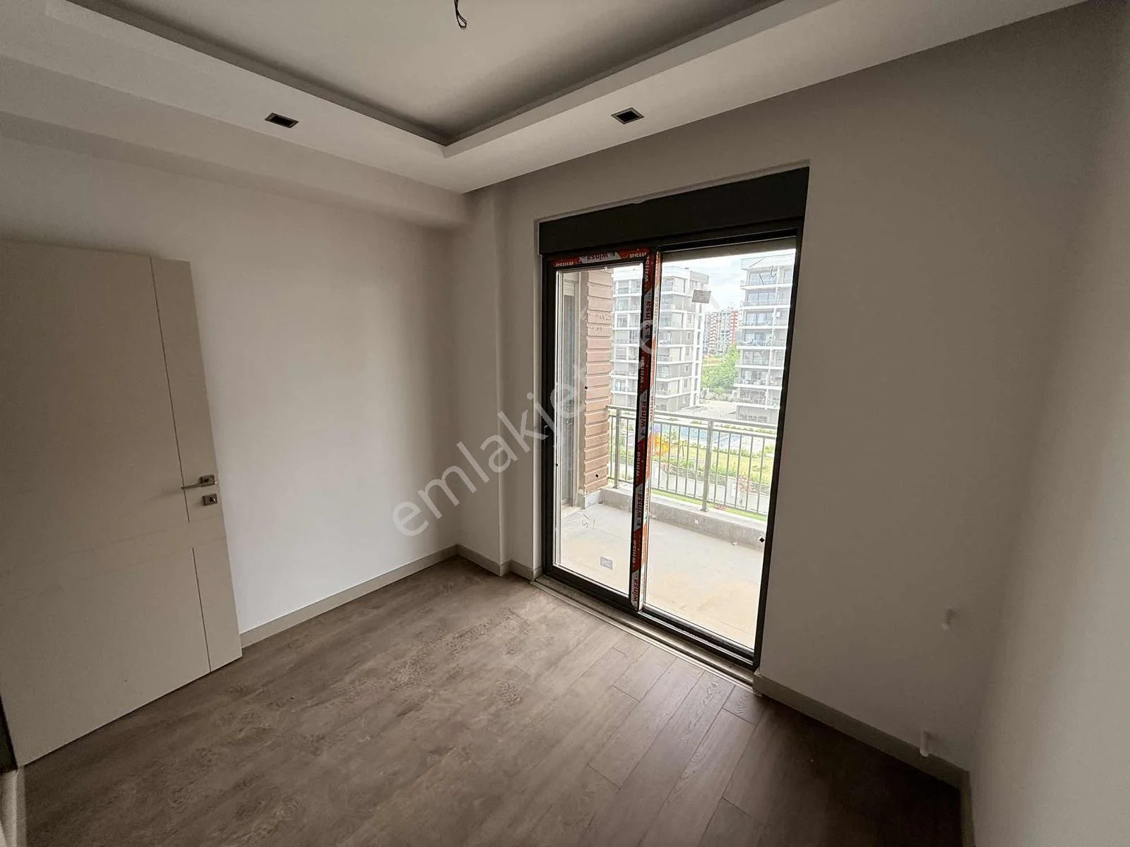 Altıntaş Da Kapalı Otopark/ebebeyn Banyolu Kiralık 2+1 — görsel 6
