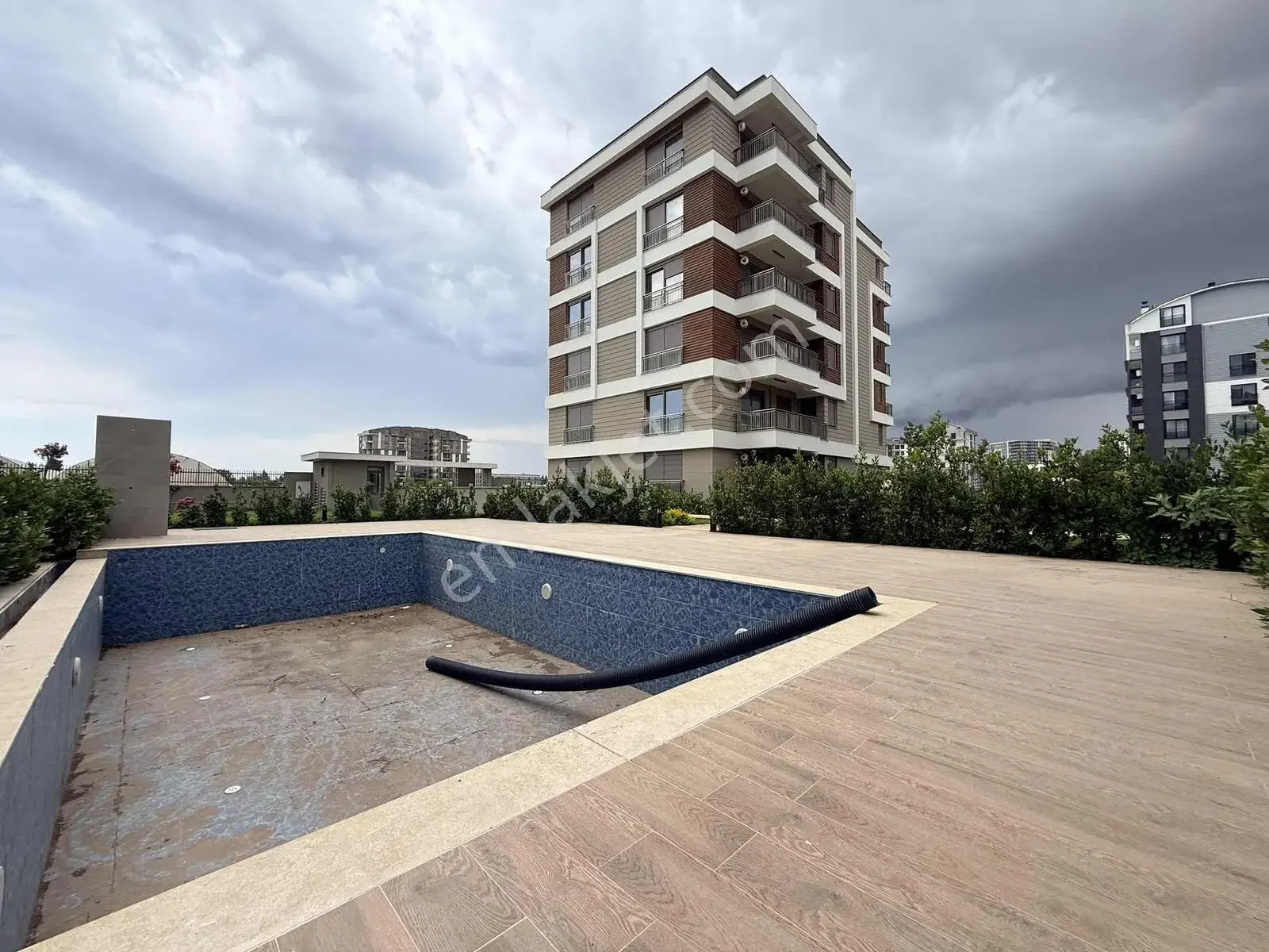 Altıntaş Da Kapalı Otopark/ebebeyn Banyolu Kiralık 2+1 — görsel 10