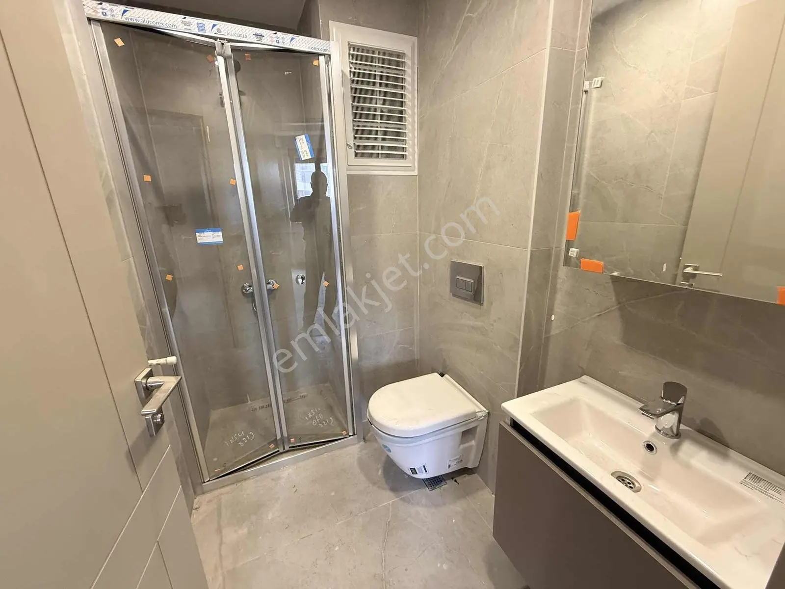 Altıntaş Da Kapalı Otopark/ebebeyn Banyolu Kiralık 2+1 — görsel 13