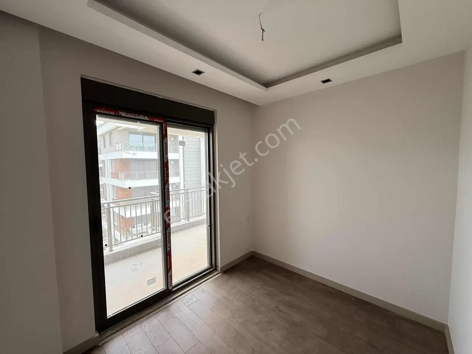 Altıntaş Da Kapalı Otopark/ebebeyn Banyolu Kiralık 2+1 — görsel 15