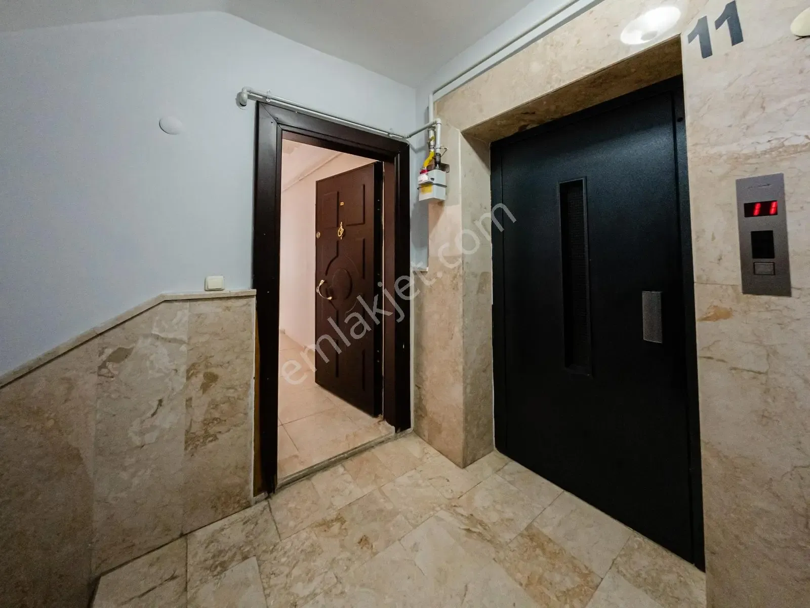 Çağlayanda Site İçi Havuzlu Geniş 5+2 Dubleks Satılık Daire — görsel 4
