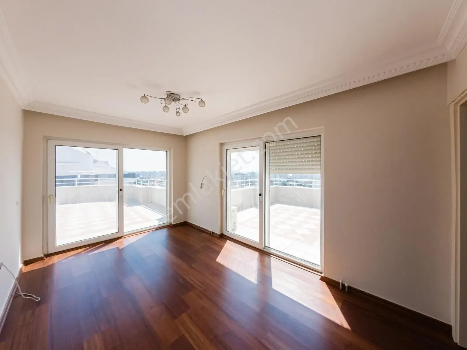 Çağlayanda Site İçi Havuzlu Geniş 5+2 Dubleks Satılık Daire — görsel 20
