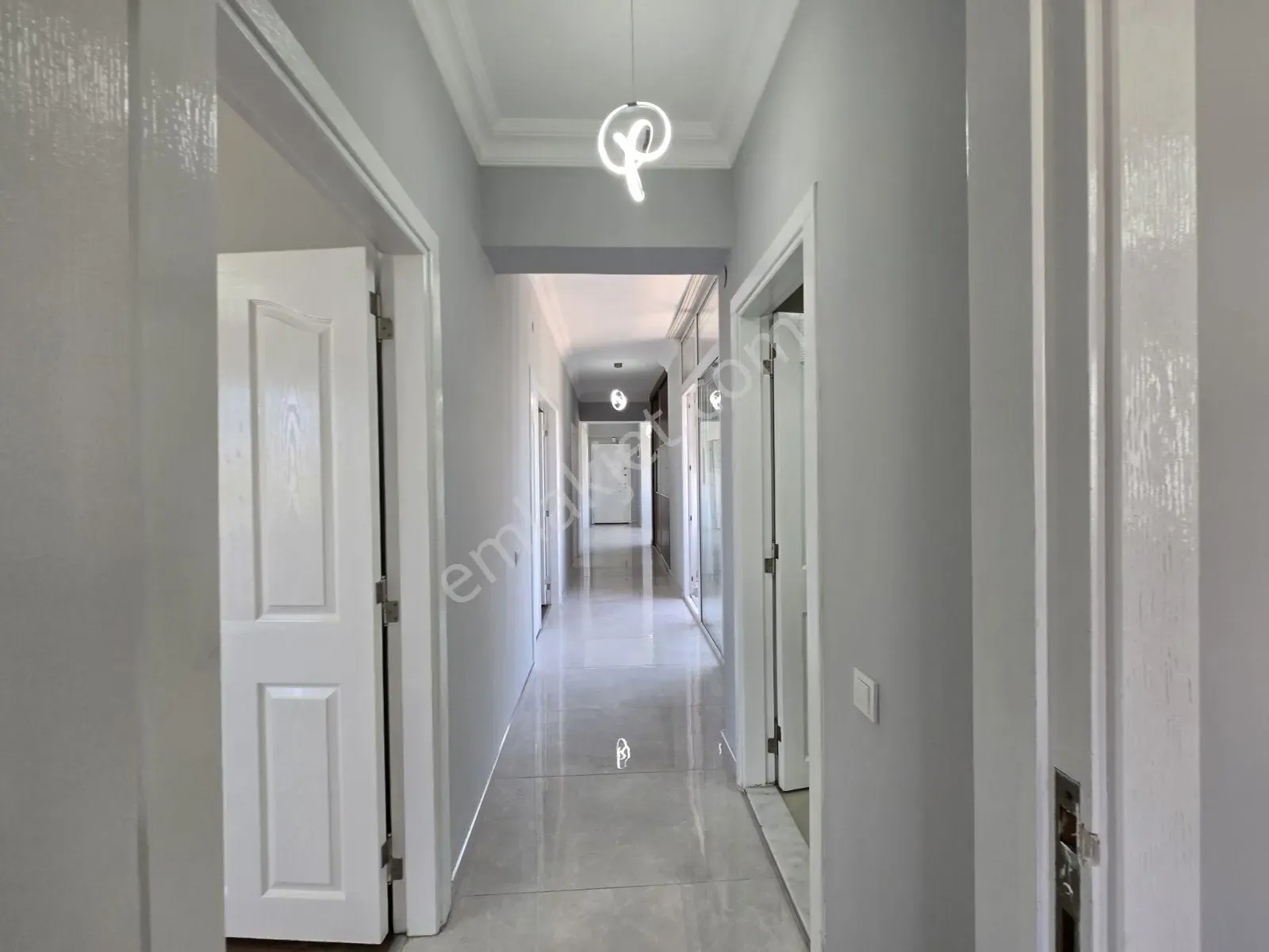 Fener'in En Prestijli Noktasında,oturuma Hazır 160 M² Geniş 3+1 — görsel 3