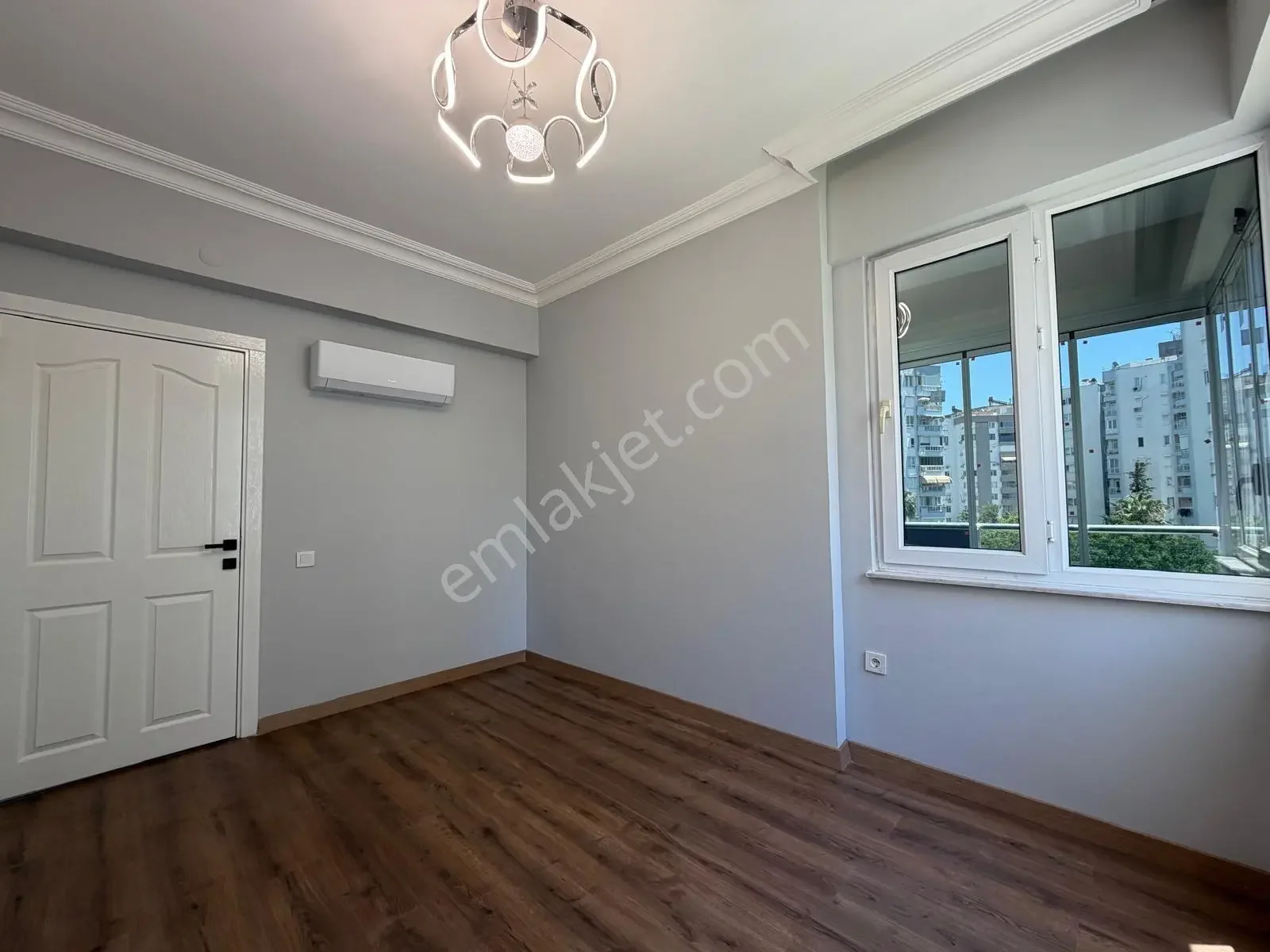 Fener'in En Prestijli Noktasında,oturuma Hazır 160 M² Geniş 3+1 — görsel 42