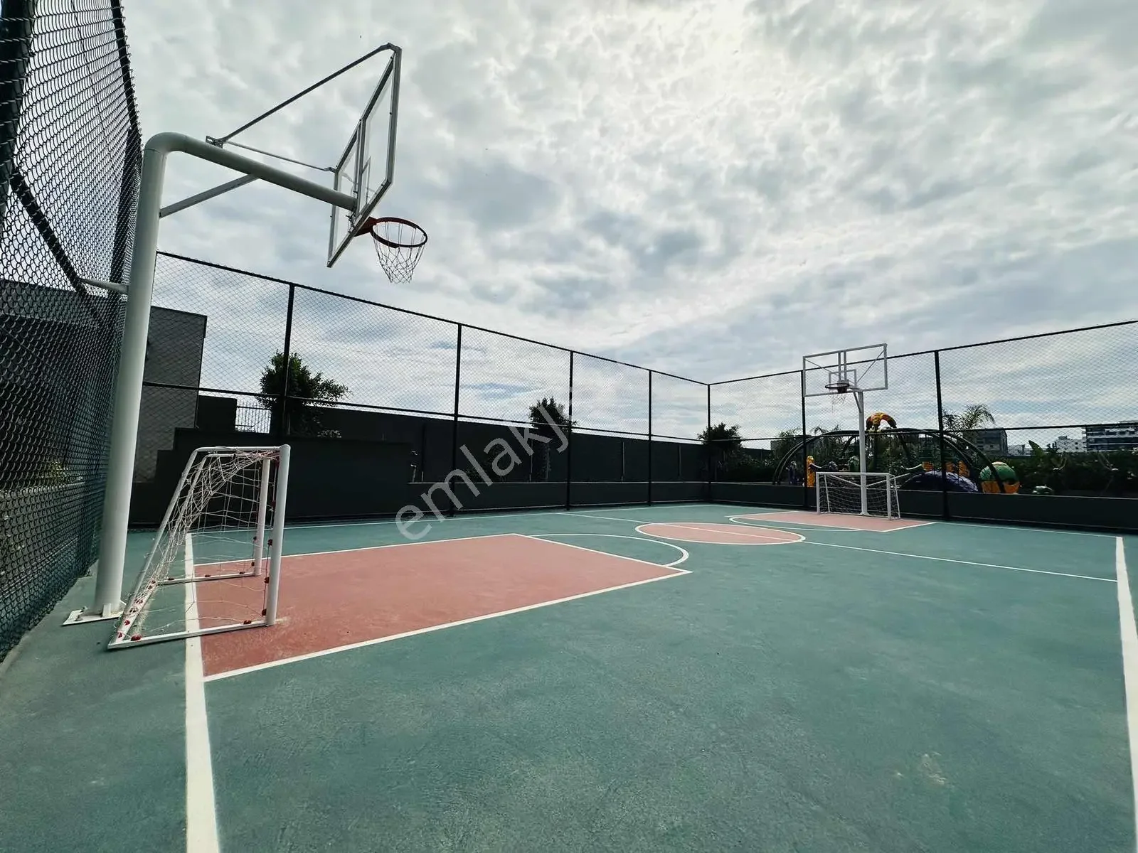 Sırıus Modern Sitesinde 1+1 Fırsat Daire — görsel 5