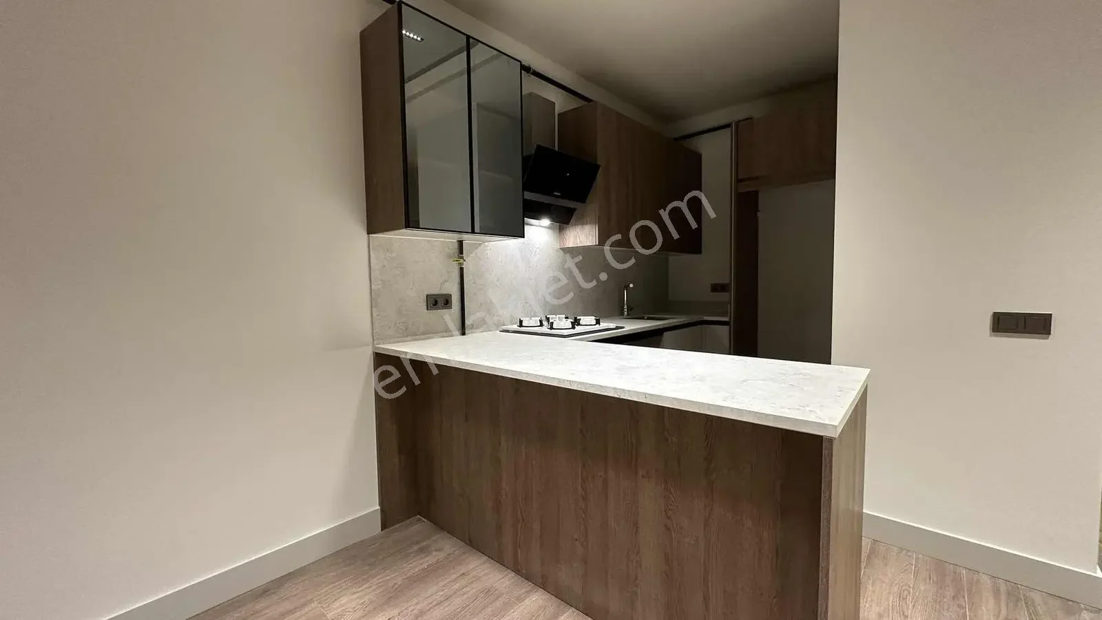 Sırıus Modern Sitesinde 1+1 Fırsat Daire — görsel 9