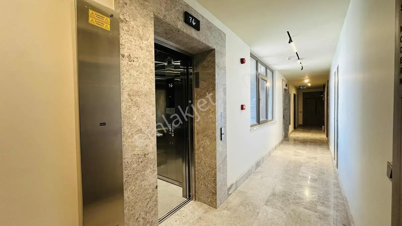 Sırıus Modern Sitesinde 1+1 Fırsat Daire — görsel 17