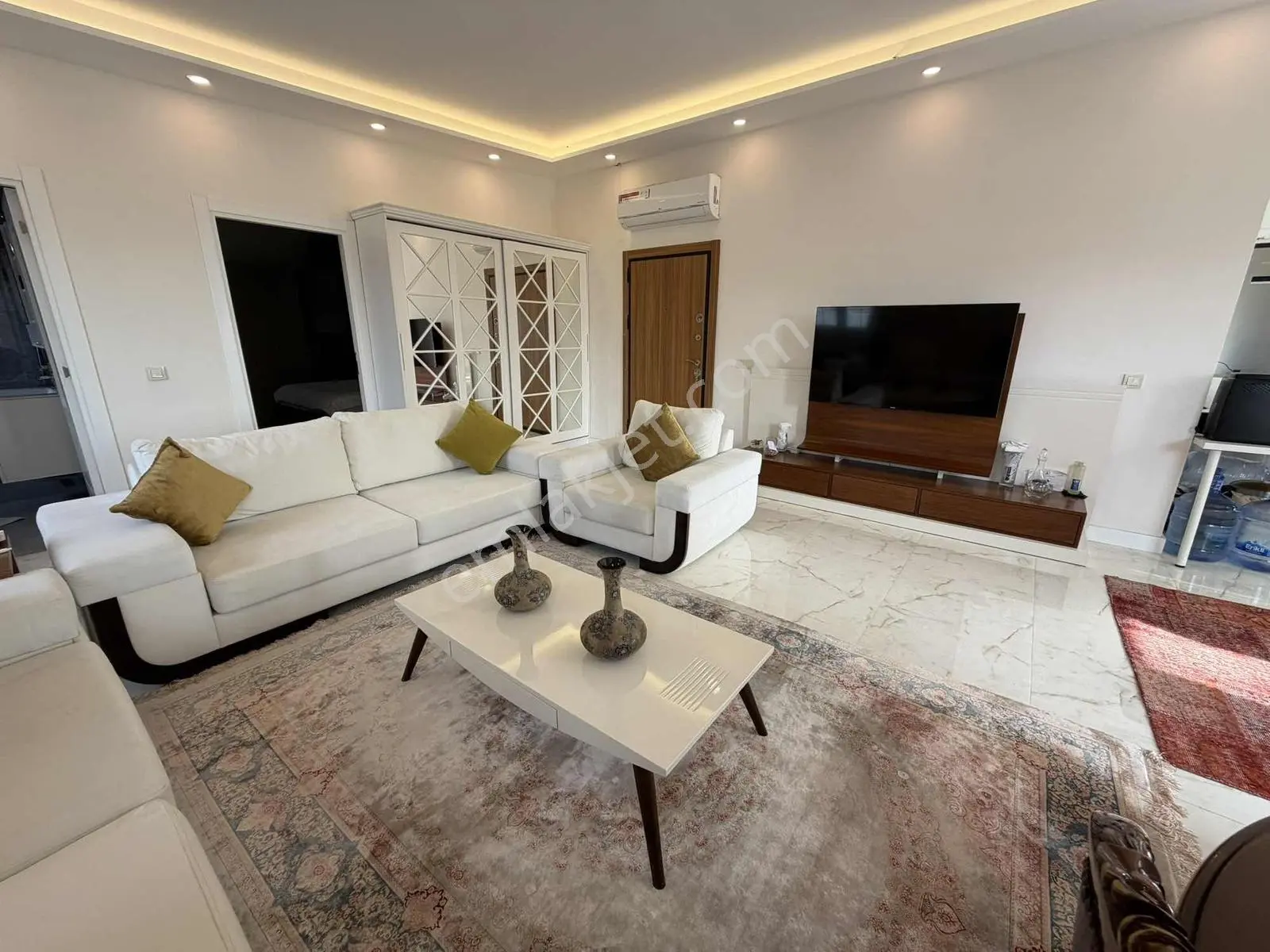 Güzelobada Müstakil Bahçeli Villa Tadında 4+2 Çift Daire — görsel 3