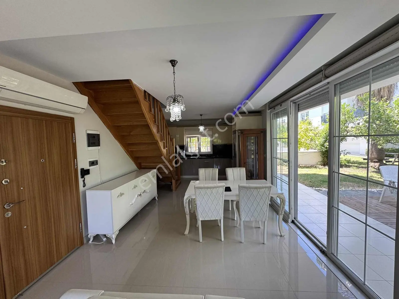 Güzelobada Müstakil Bahçeli Villa Tadında 4+2 Çift Daire — görsel 24