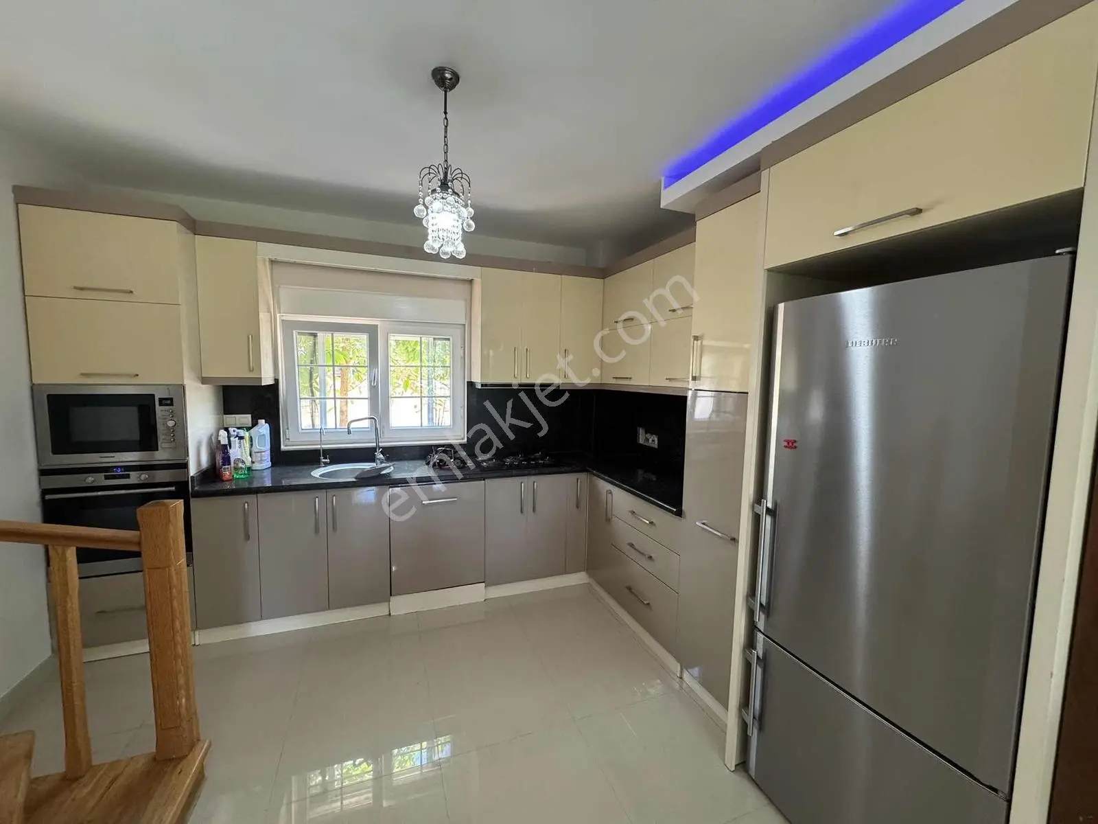 Güzelobada Müstakil Bahçeli Villa Tadında 4+2 Çift Daire — görsel 31