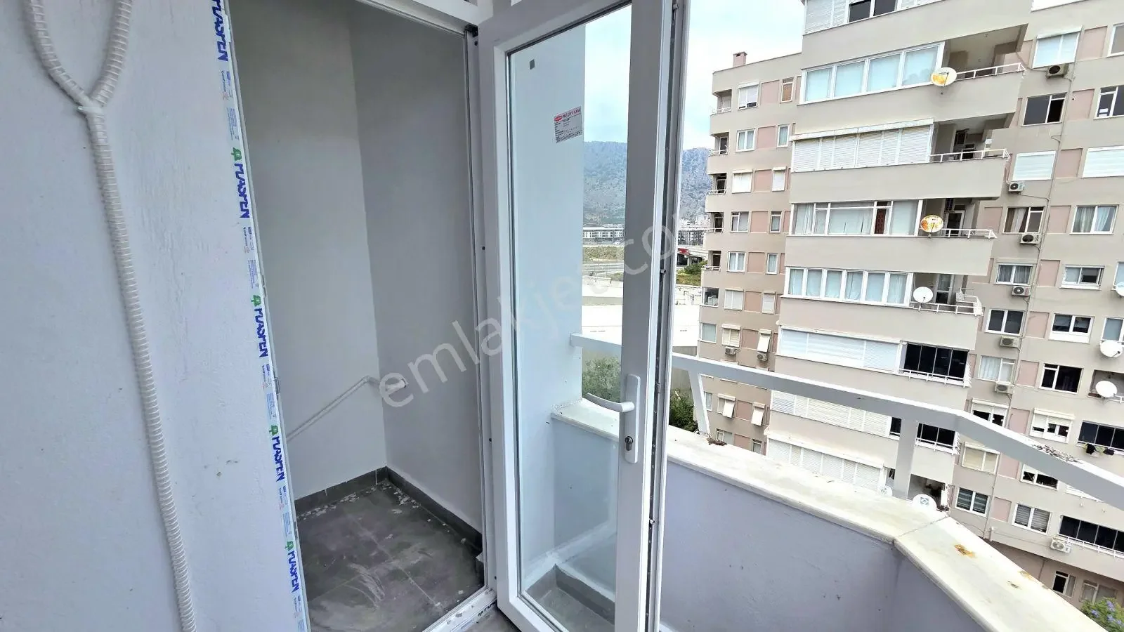 Liman Mah.doğalgazlı,deniz Manzaralı, Full Tadilatlı 3+1 Kiralık — görsel 10