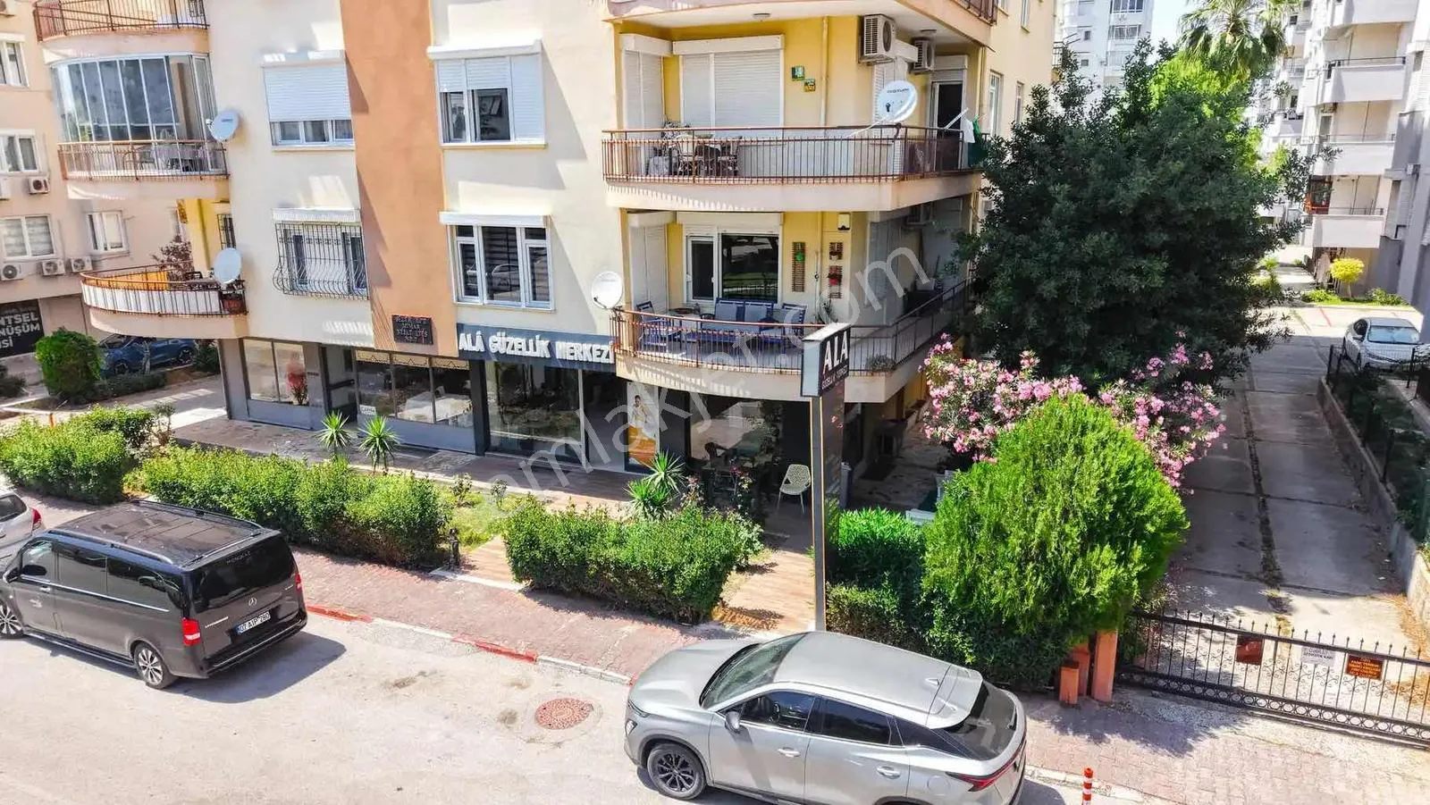 Yaşam Hastanesi Arkası Devren Kiralık İş Yeri 160 M² — görsel 1