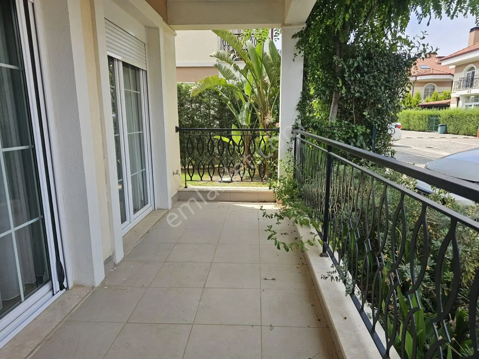 Vali Konakları 2 Sitesi'nde Eşyalı Kiralık 2+1 Daire — görsel 2