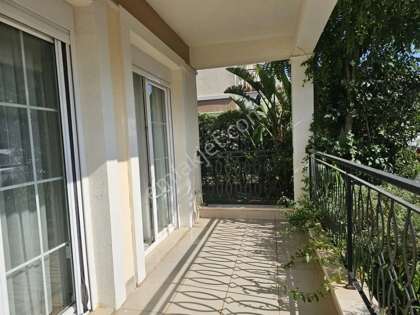 Vali Konakları 2 Sitesi'nde Eşyalı Kiralık 2+1 Daire — görsel 5