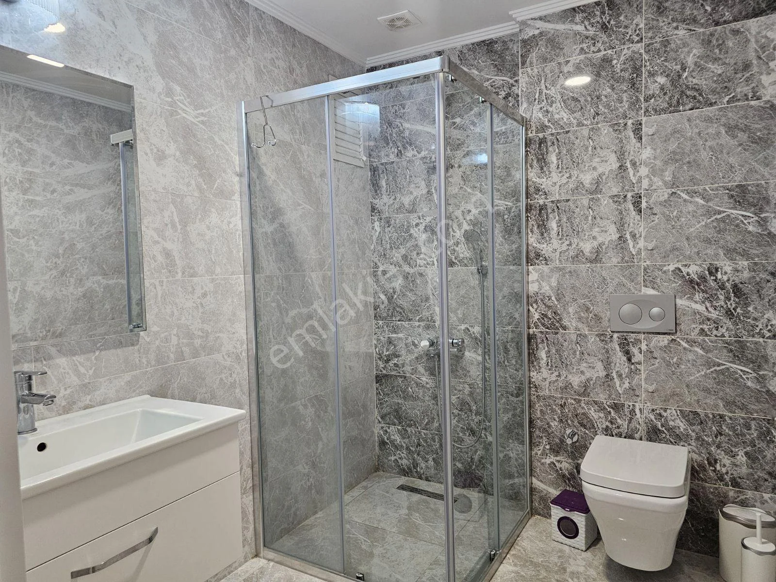 Vali Konakları 2 Sitesi'nde Eşyalı Kiralık 2+1 Daire — görsel 26