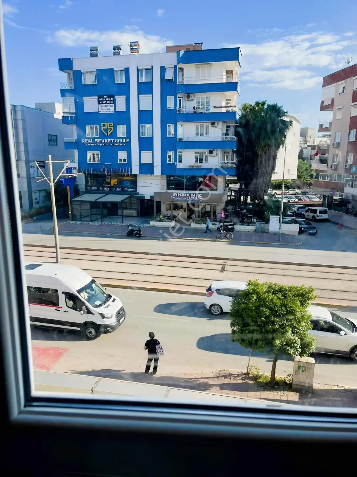 Kızıltoprak Ta 3+1 Cadde Üstü Geniş Daire — görsel 8