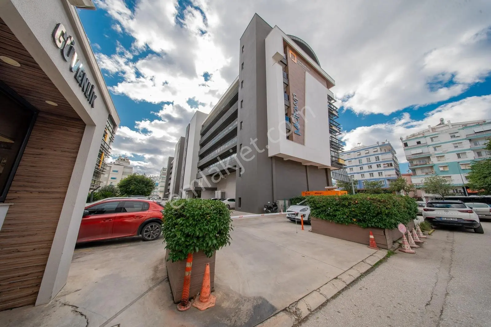 Mevlana'da Özpınarlar Midtown Ara Kat Şehir Manzaralı Ofis Katı — görsel 5