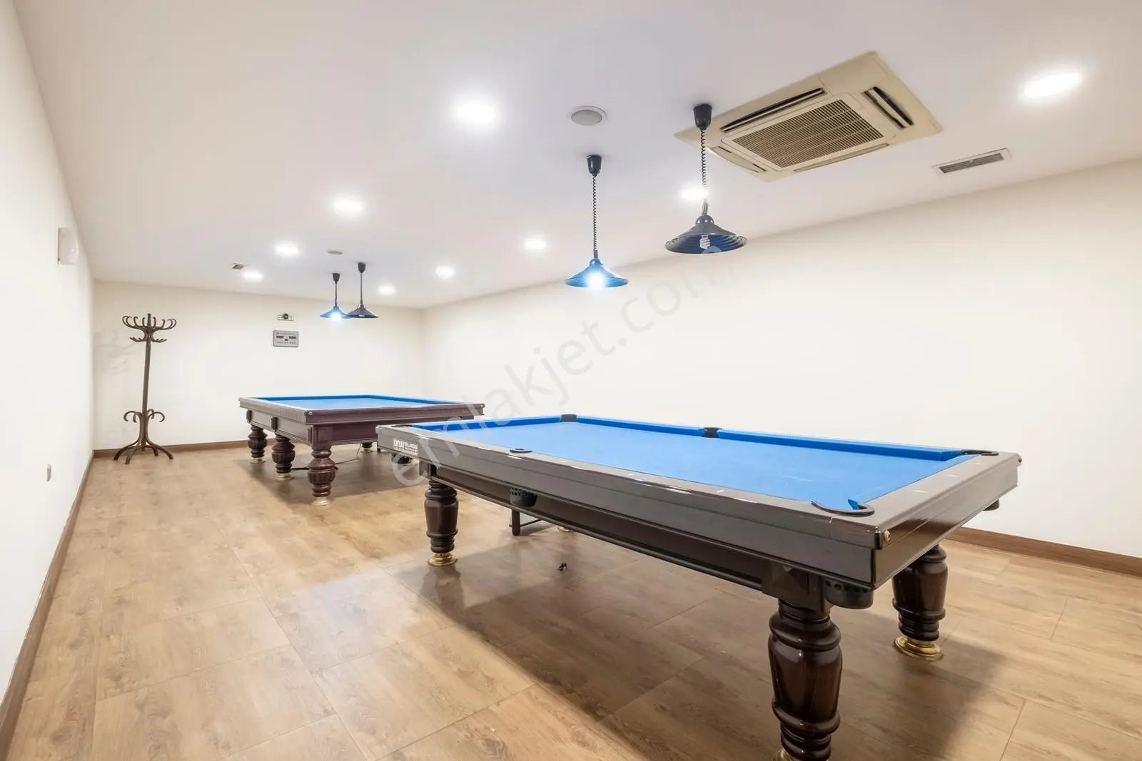 Şirinyalı'da Deniz Manzaralı Özellikli Sitede 3+1 180m2 Kiralık — görsel 17