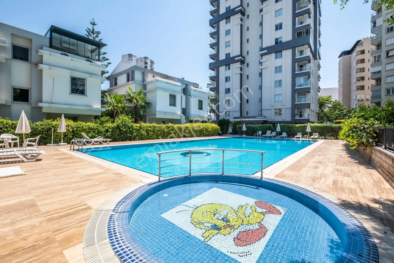 Şirinyalı'da Deniz Manzaralı Özellikli Sitede 3+1 180m2 Kiralık — görsel 20