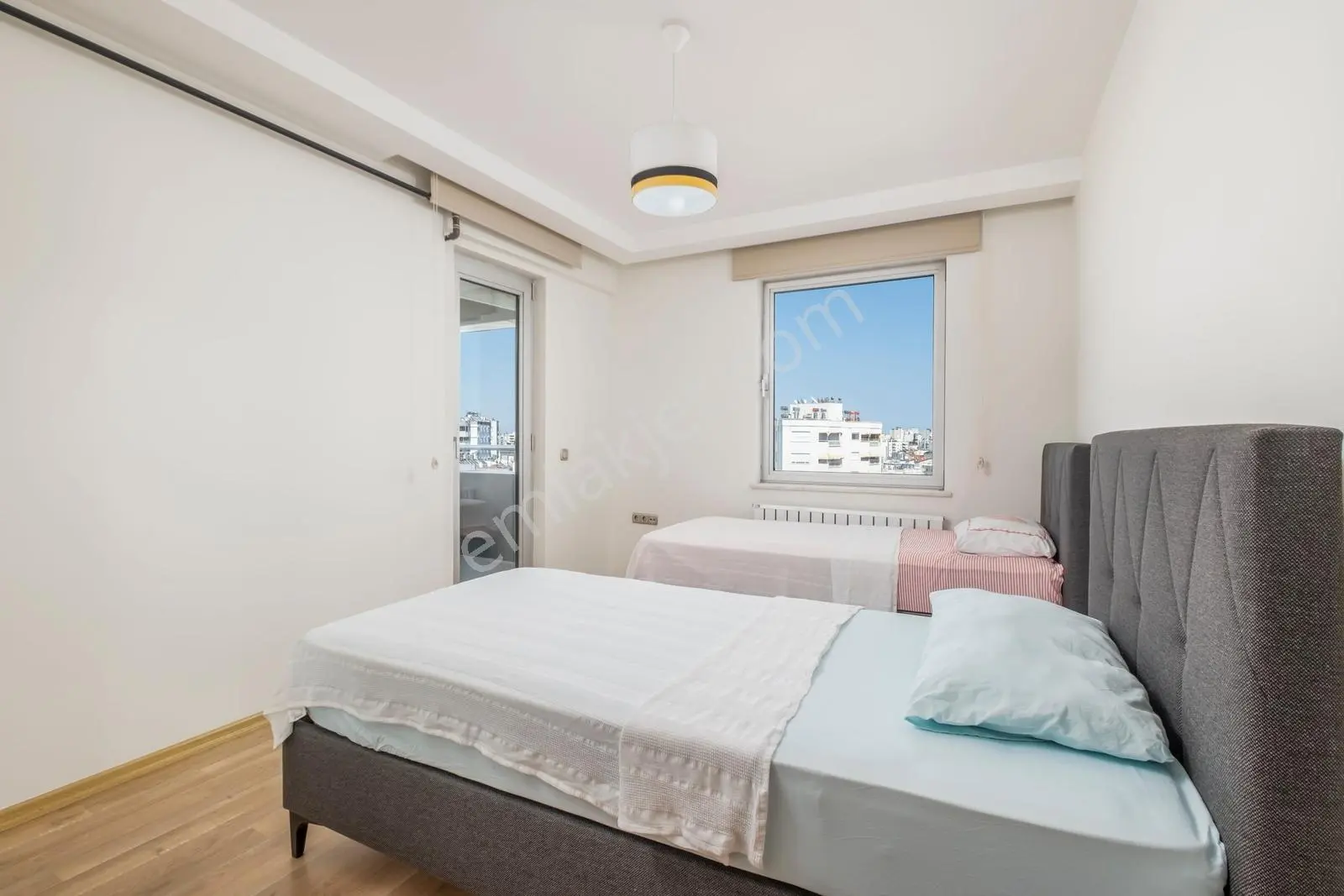 Şirinyalı'da Deniz Manzaralı Özellikli Sitede 3+1 180m2 Kiralık — görsel 24