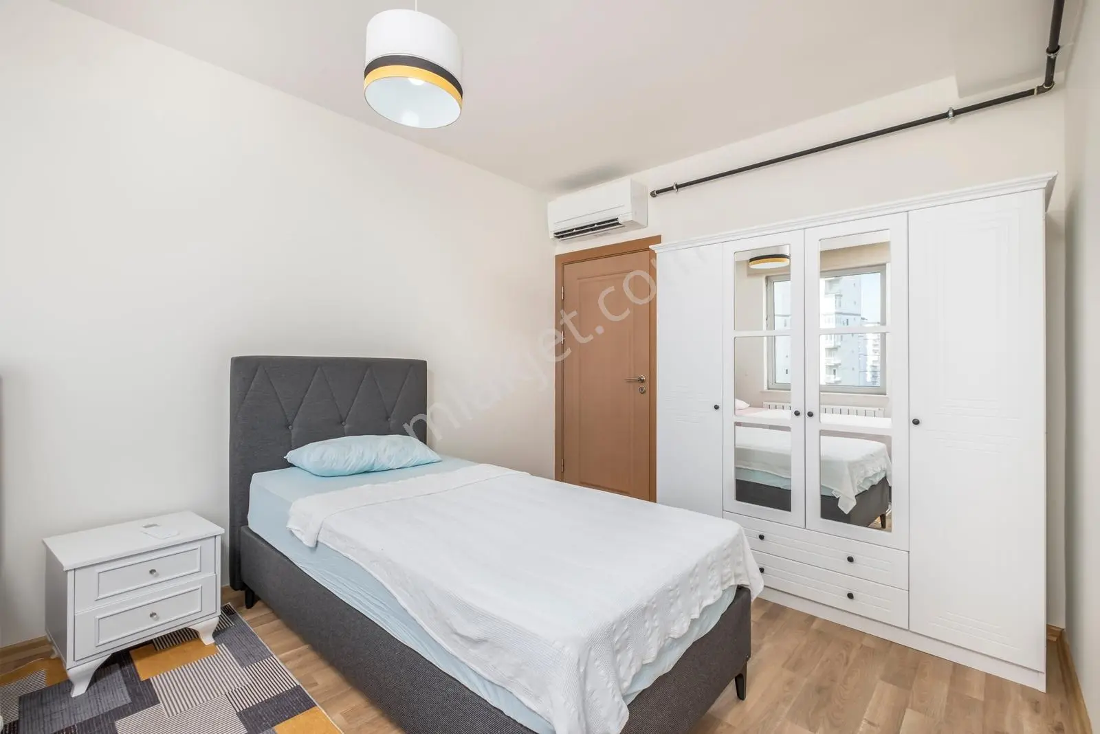 Şirinyalı'da Deniz Manzaralı Özellikli Sitede 3+1 180m2 Kiralık — görsel 25