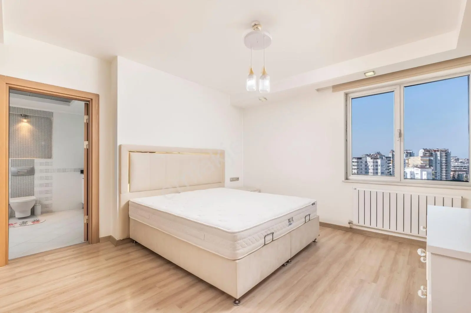 Şirinyalı'da Deniz Manzaralı Özellikli Sitede 3+1 180m2 Kiralık — görsel 26
