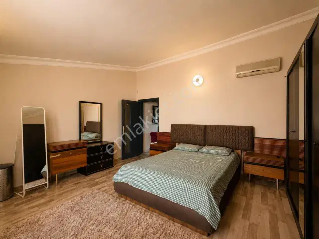 Eski Lara'da Çift Teraslı Deniz Manzaralı, Geniş, Eşyalı Kiralık — görsel 26