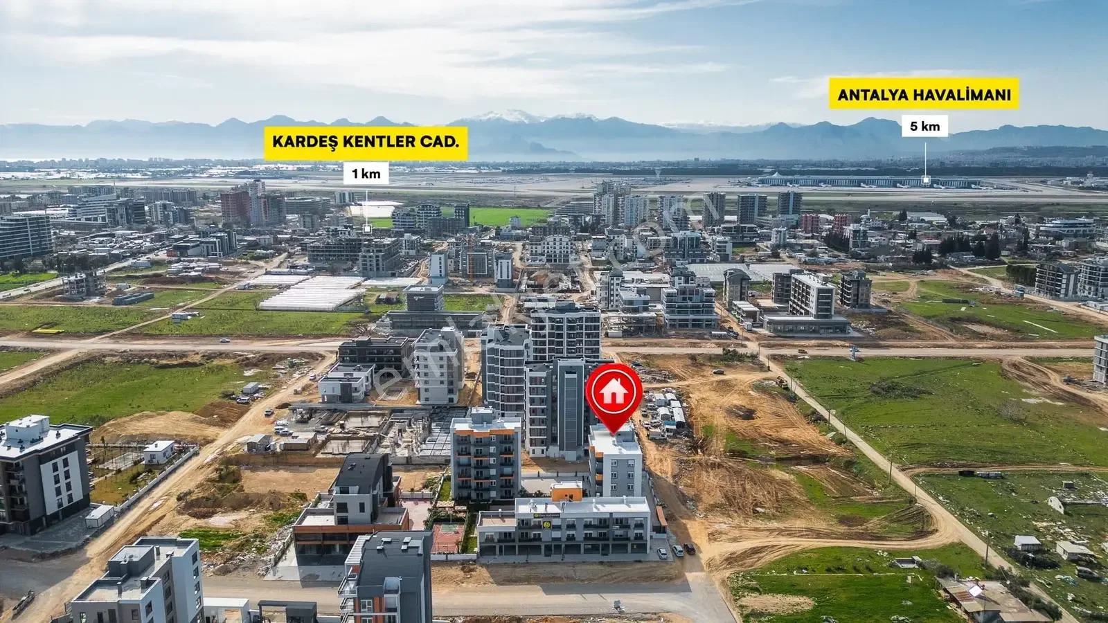 Altıntaş'ta İskanlı Sitede 2+1 Geniş Katta Yatırımlık Ofis Katı — görsel 1