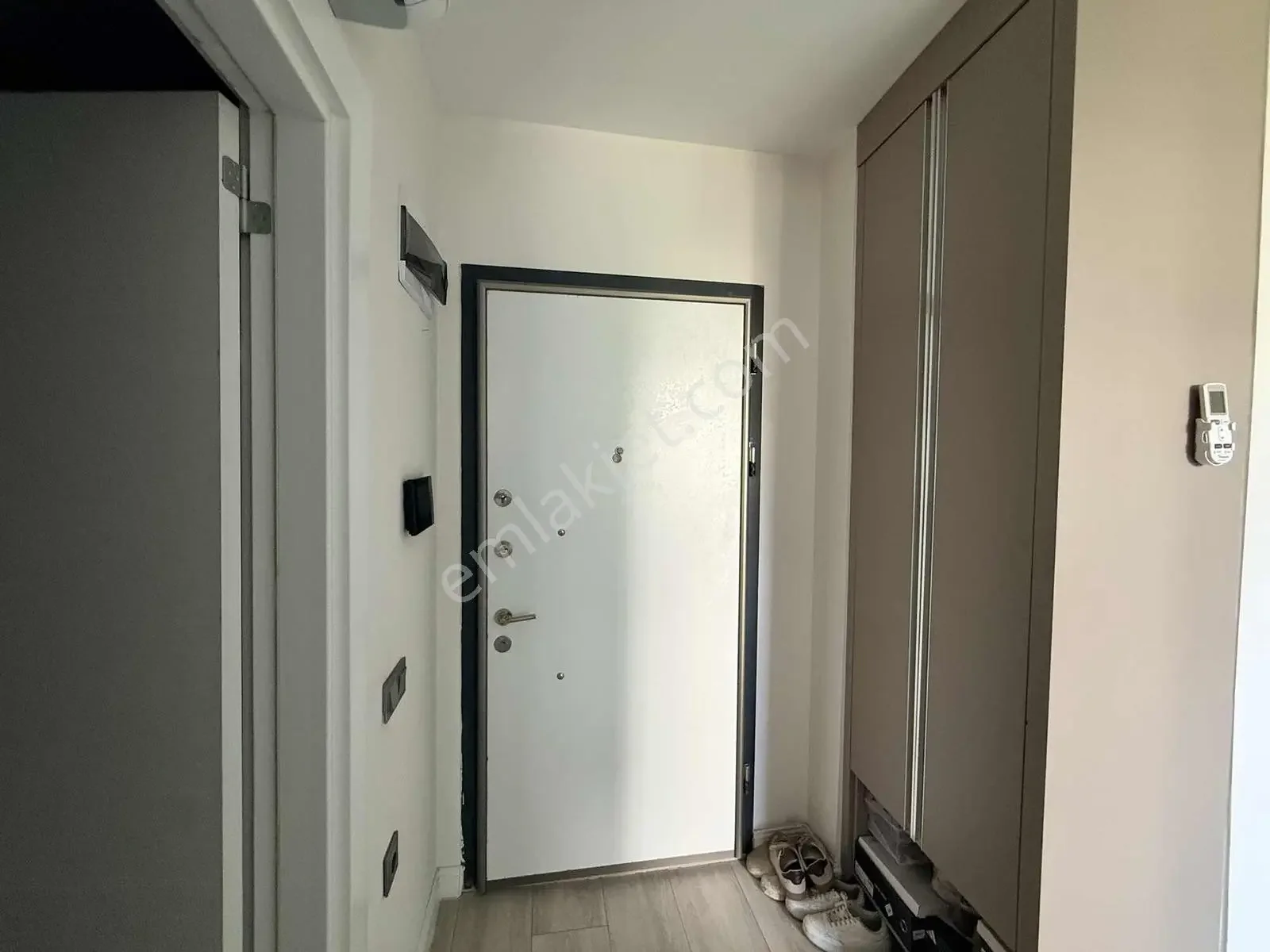 Kiralık 1+1 Daire Eşyalı/iskanlı/ana Yola Yakın — görsel 3