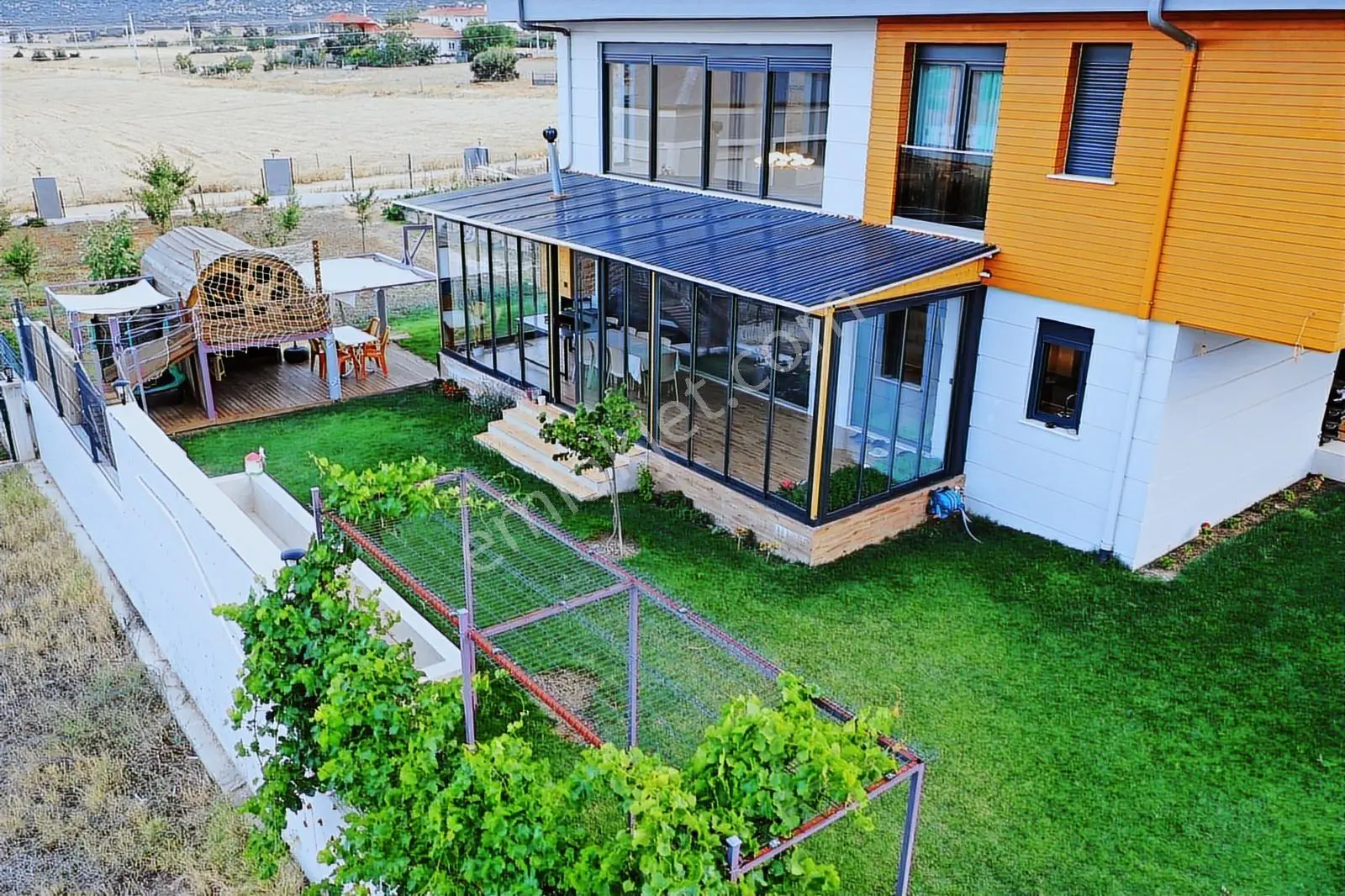 Korkuteli'nde Satılık 5+1 Donanımlı Ve Geniş Bahçeli Villa — görsel 11