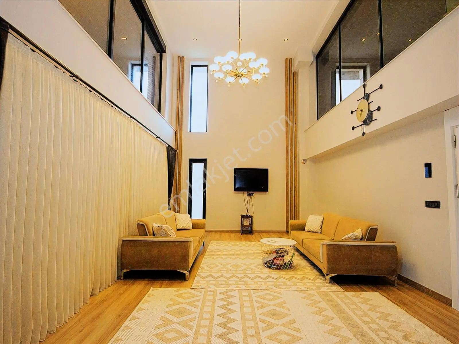 Korkuteli'nde Satılık 5+1 Donanımlı Ve Geniş Bahçeli Villa — görsel 16