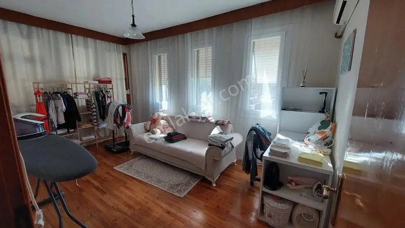 Denize 240 Mt | Köşe Parselde | Bahçe Kullanımlı Tripleks — görsel 6