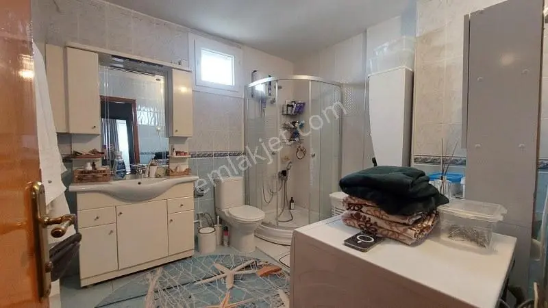 Denize 240 Mt | Köşe Parselde | Bahçe Kullanımlı Tripleks — görsel 8