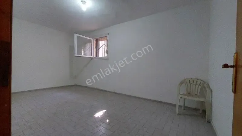 Denize 240 Mt | Köşe Parselde | Bahçe Kullanımlı Tripleks — görsel 19