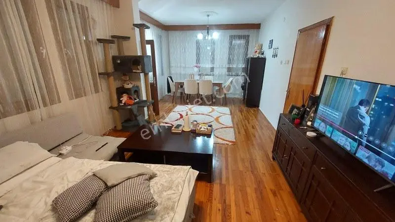 Denize 240 Mt | Köşe Parselde | Bahçe Kullanımlı Tripleks — görsel 22