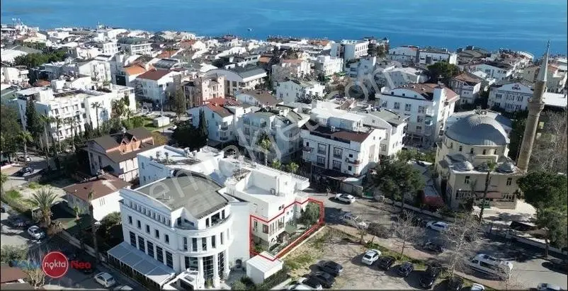 Denize 240 Mt | Köşe Parselde | Bahçe Kullanımlı Tripleks — görsel 34