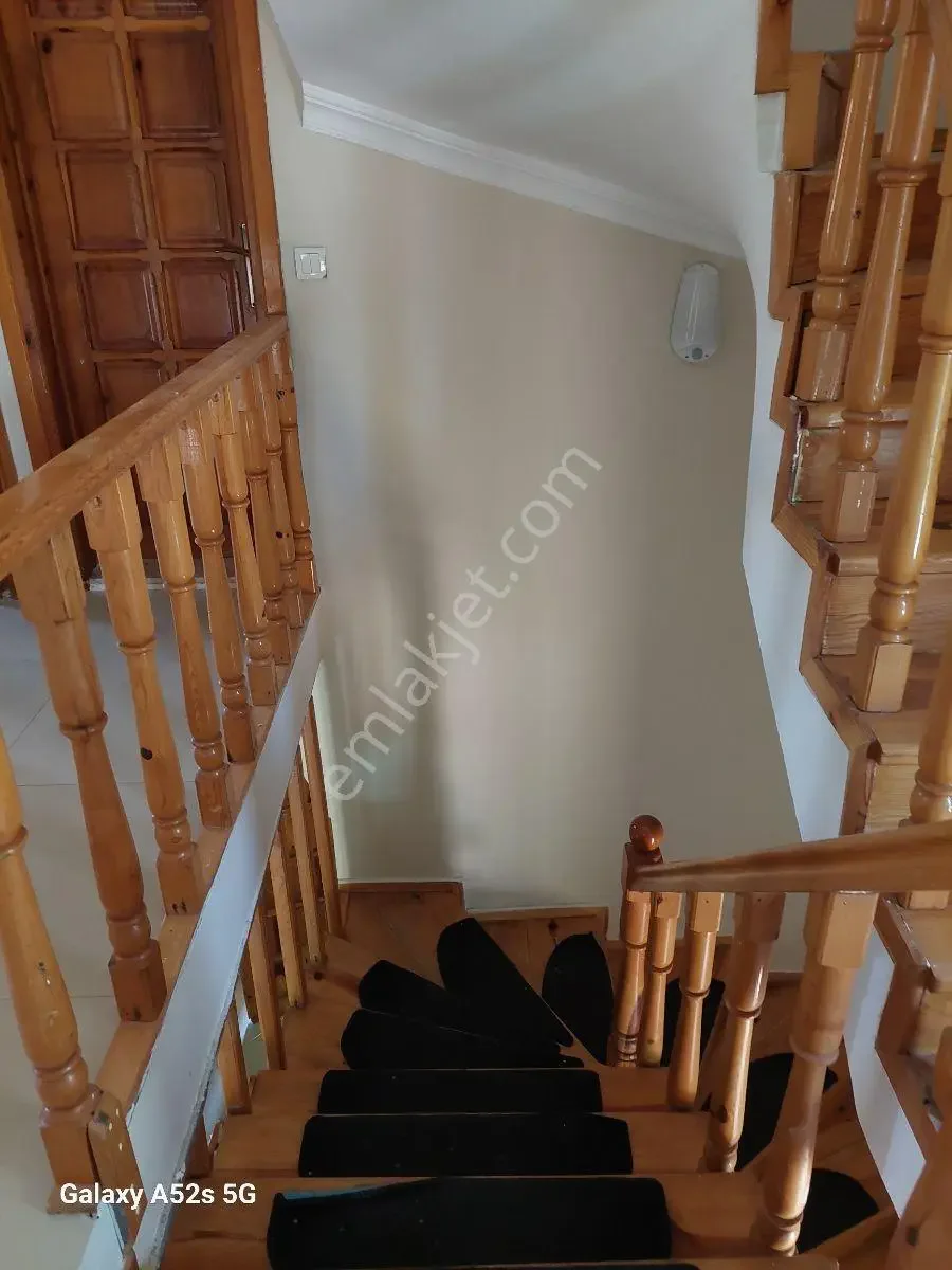 Döşemealtı Yalınlı Mh.4+1 Ķiralık Vılla — görsel 3