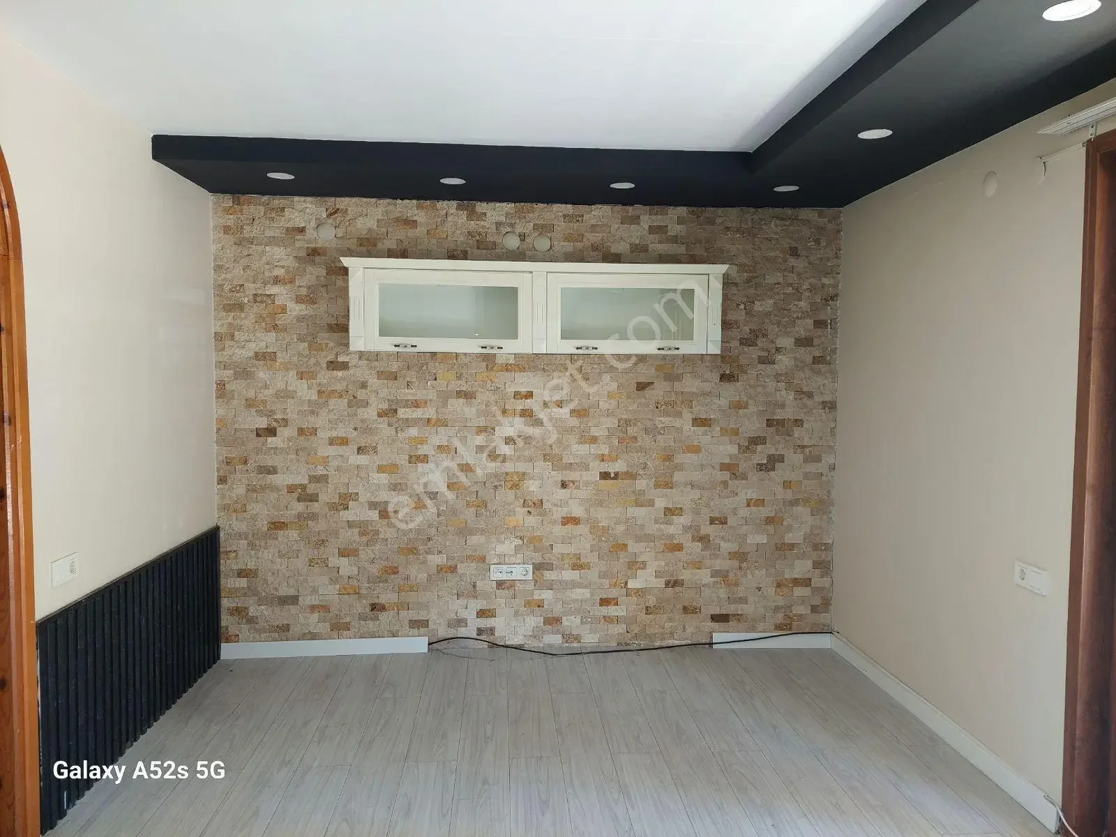 Döşemealtı Yalınlı Mh.4+1 Ķiralık Vılla — görsel 7