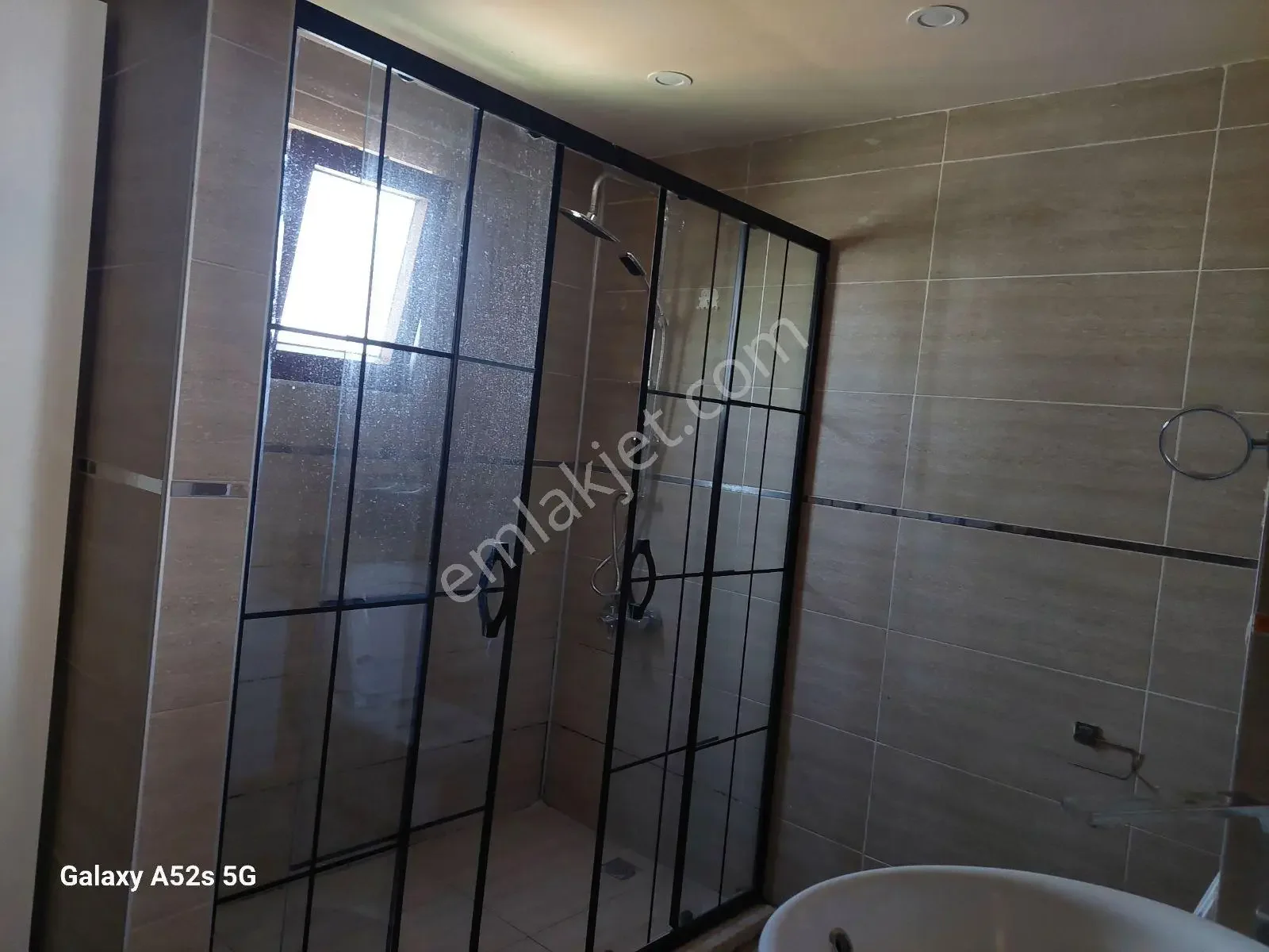 Döşemealtı Yalınlı Mh.4+1 Ķiralık Vılla — görsel 10