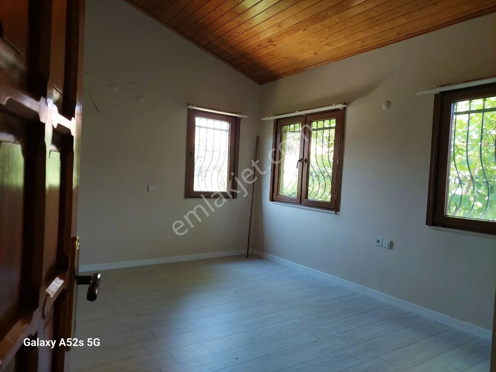 Döşemealtı Yalınlı Mh.4+1 Ķiralık Vılla — görsel 15