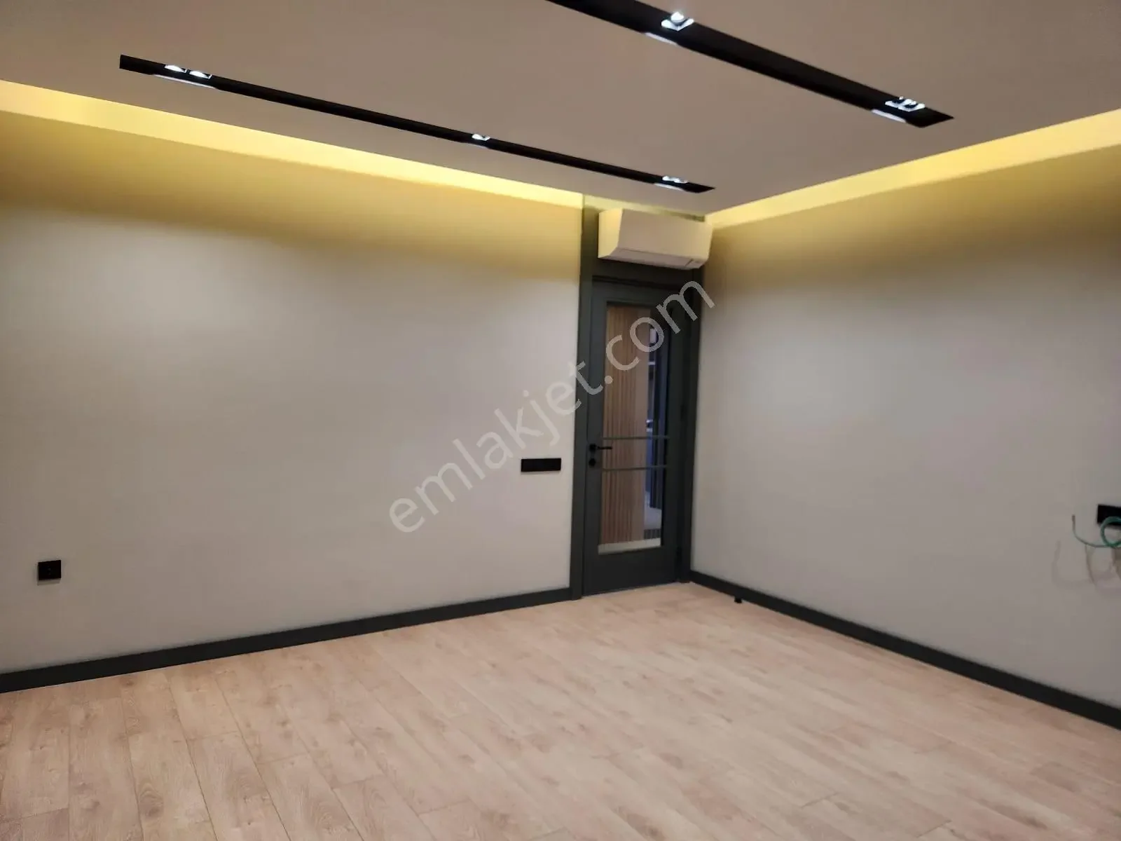 Altıntaş' Ta Ayrı Mutfaklı 90 M2 2+1 Daire — görsel 32
