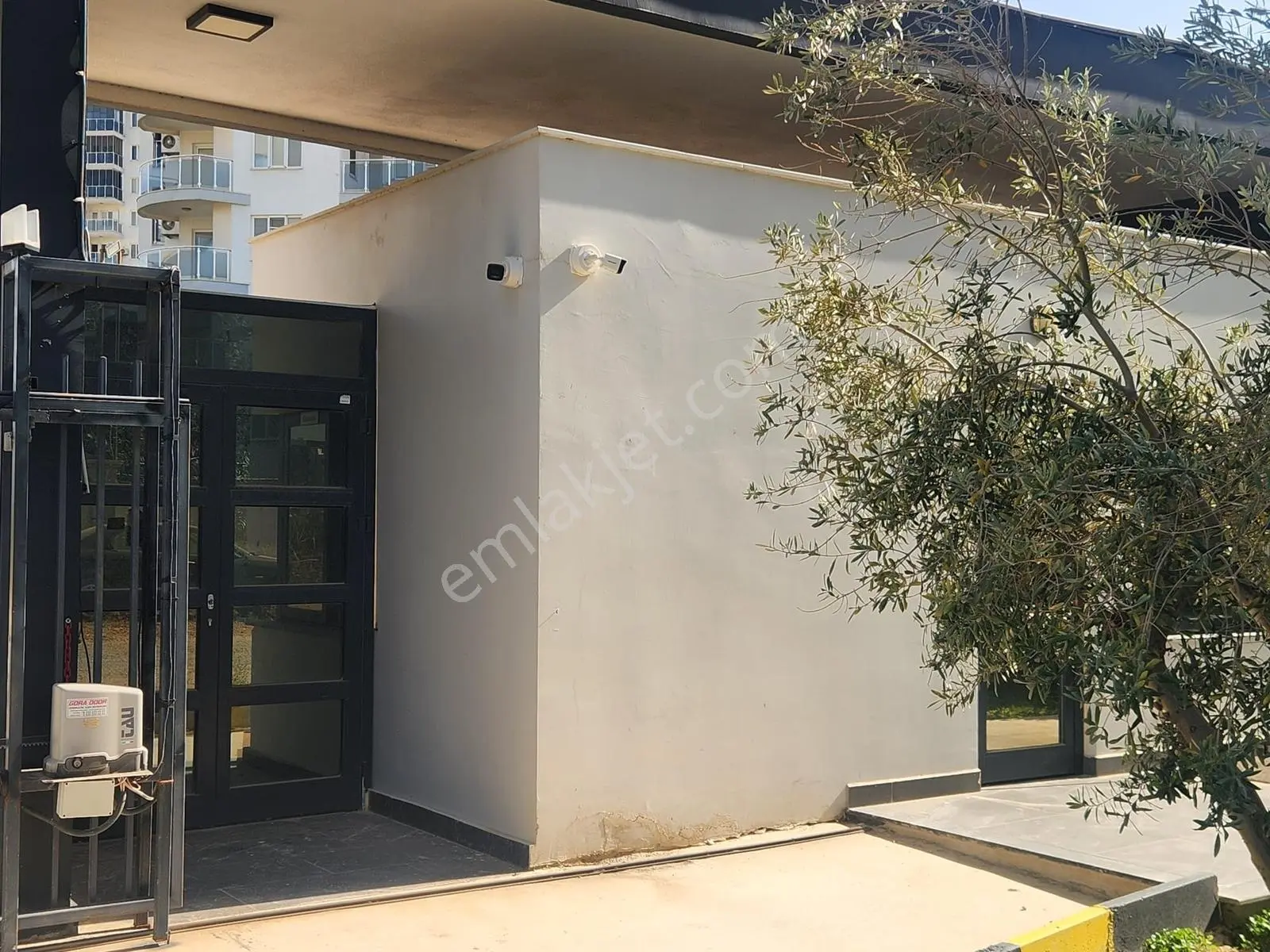 Altıntaş 'ta 40 'lık Yola Yakın Güvenlikli Site'de — görsel 6
