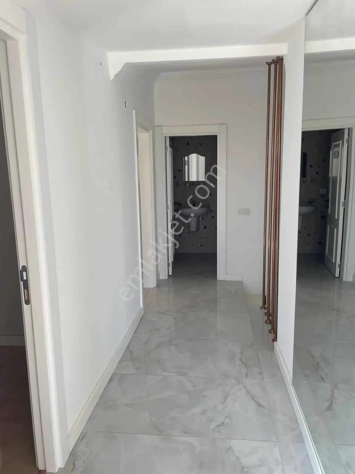 Güzeloba Ana Yol Üzeri Kiralık 3+1 Ofis — görsel 14